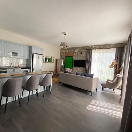 Hotel Uezuemlue Tas